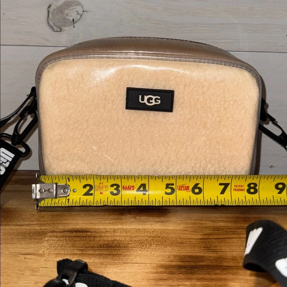 UGG JANEY II CLEAR SHEEPSKIN CROSSBODY BAG WITH MULTIWAY STRAP - Picture 9 of 10